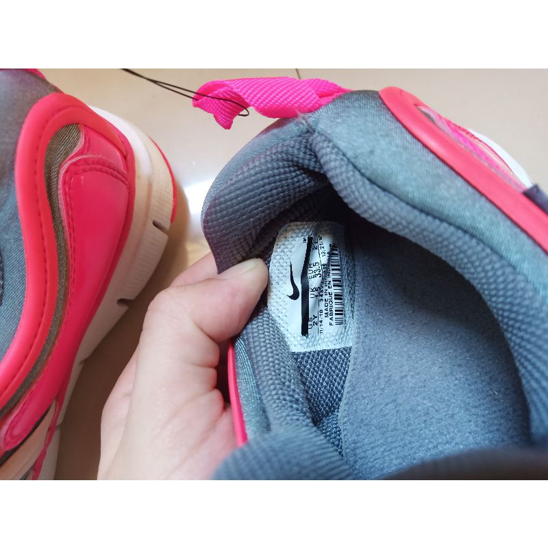 Giày bé sz 33.5 đồng giá