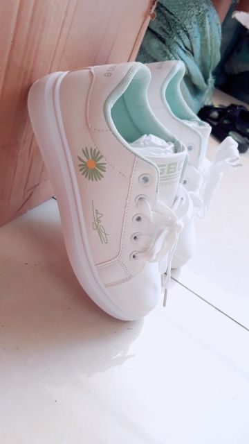 [Mã FAMAYWA2 giảm 10k đơn từ 50k] Giày Thể Thao Trắng Hoa Cúc Chữ Ký phun Hôp_FREEESHIP | BigBuy360 - bigbuy360.vn