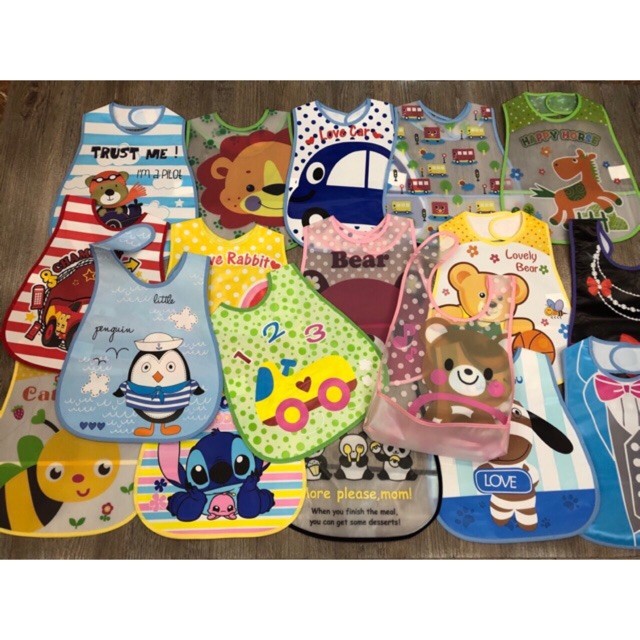 Yếm silicon cho bé ăn dặm