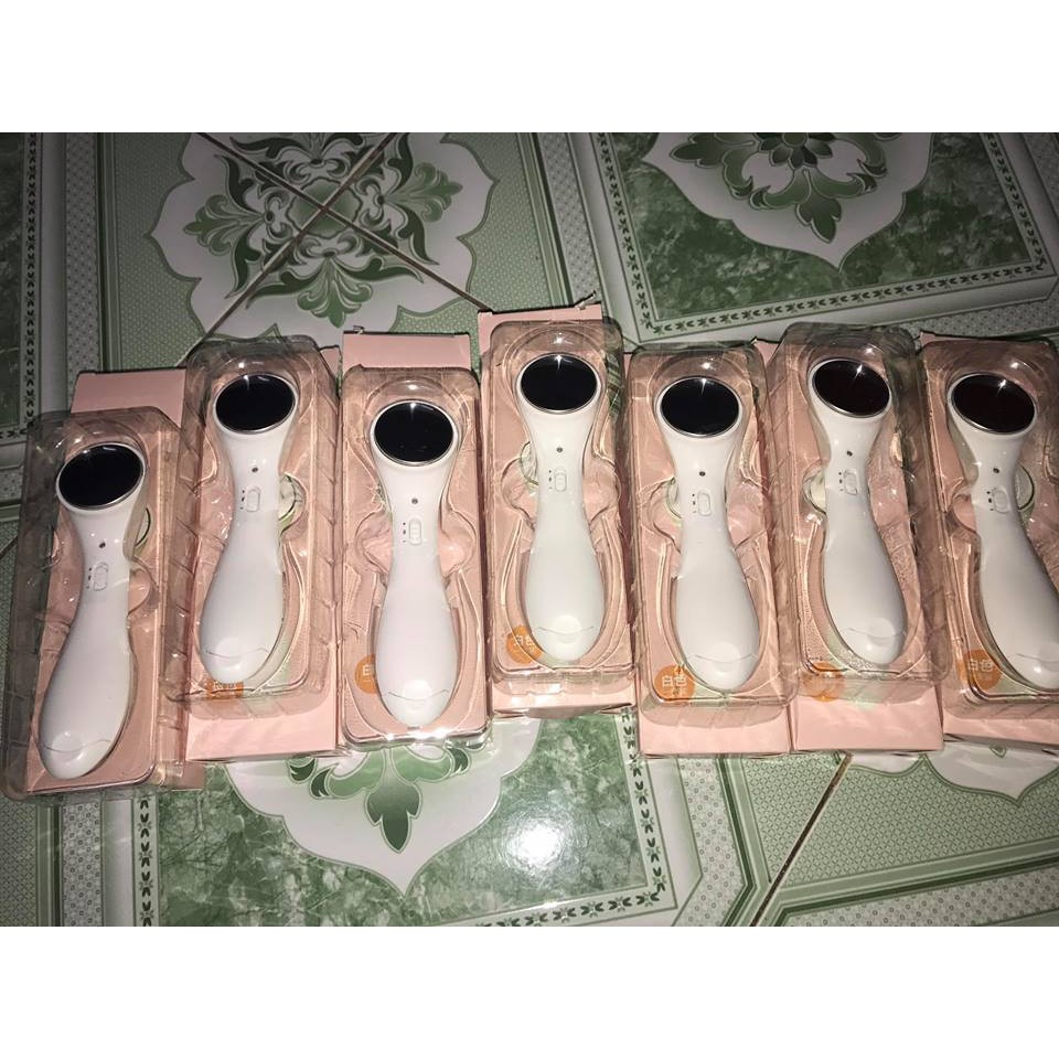 Máy rửa mặt massager da mặt