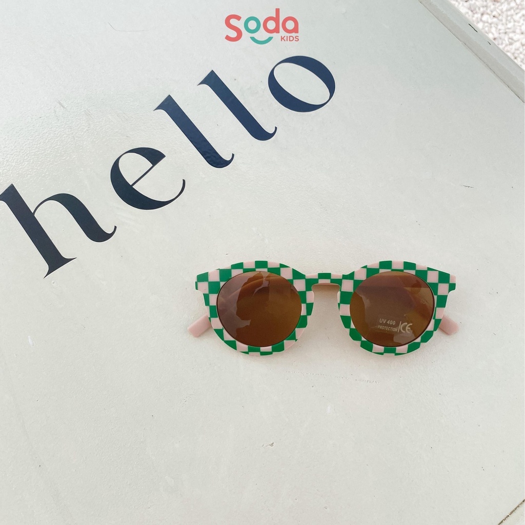 Kính râm chống tia UV400 cho bé SODA KIDS hoạ tiết kẻ sọc và kẻ caro phong cách Hàn Quốc, chất liệu nhựa an toàn cho bé