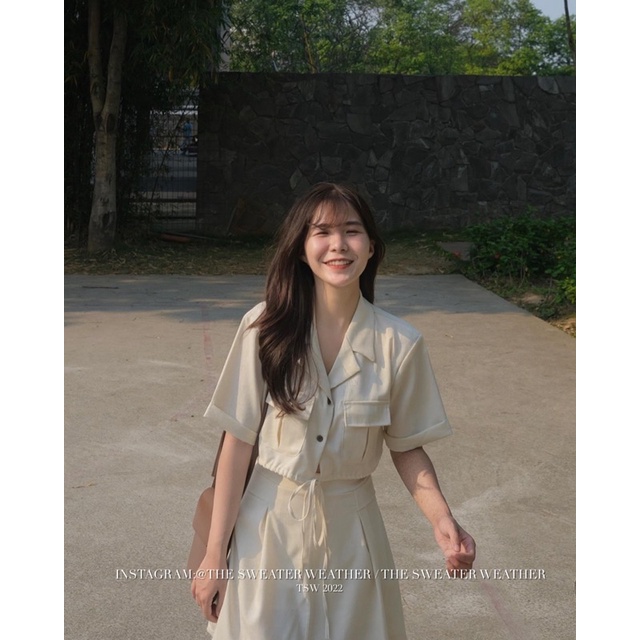 (Ảnh thật) Set linen áo croptop dây rút thắt eo kèm chân váy xoè A the.sweaterweather TSW