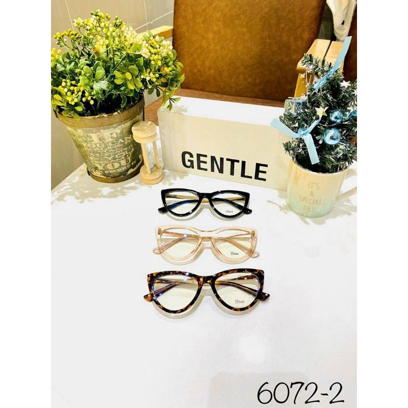 mắt kính thời trang nữ kiểu dáng sang trọng, thay trong can được | BigBuy360 - bigbuy360.vn