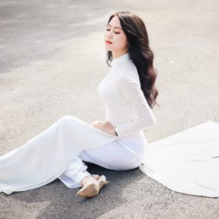 Áo dài trắng 4 tà học sinh