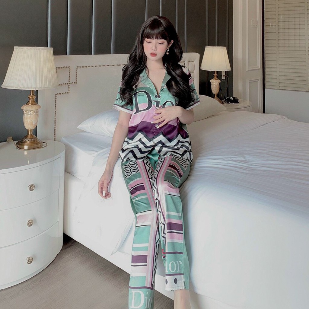 Đồ bộ Pijama lụa satin cao cấp mềm mịn, thoáng mát, tay ngắn kiểu dáng tiểu thư cực kì đáng yêu | BigBuy360 - bigbuy360.vn
