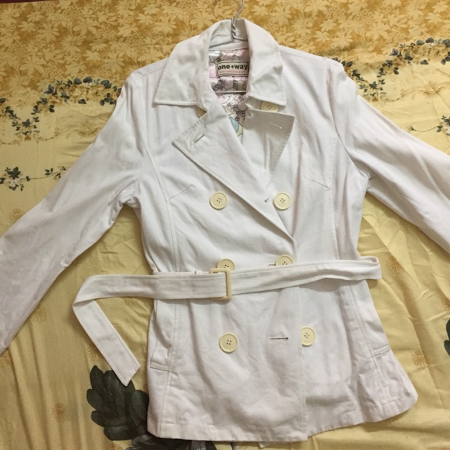 Thanh lý áo vest lửng dáng măng tô M, L