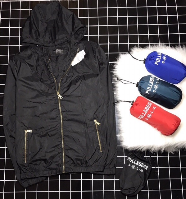 Áo khoác dù thời trang nam nữ Pull &amp; Bear