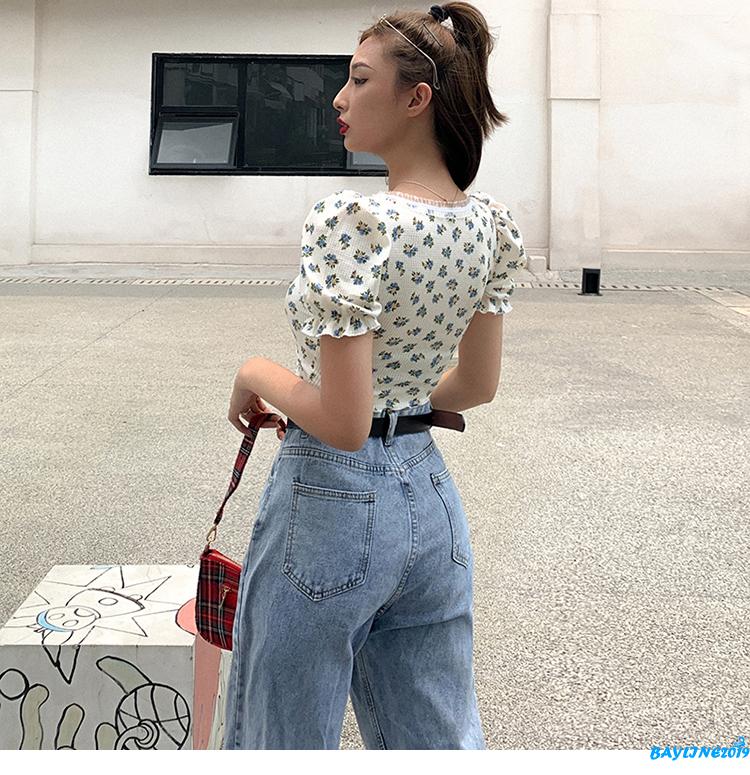 Áo croptop tay phồng in họa tiết hoa xinh xắn cho nữ