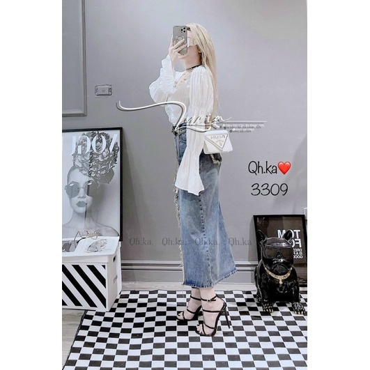 CHÂN VÁY BÒ DÀI XẺ RÁCH KÈM BELT XÍCH GG HÀNG QCL1 MS30017
