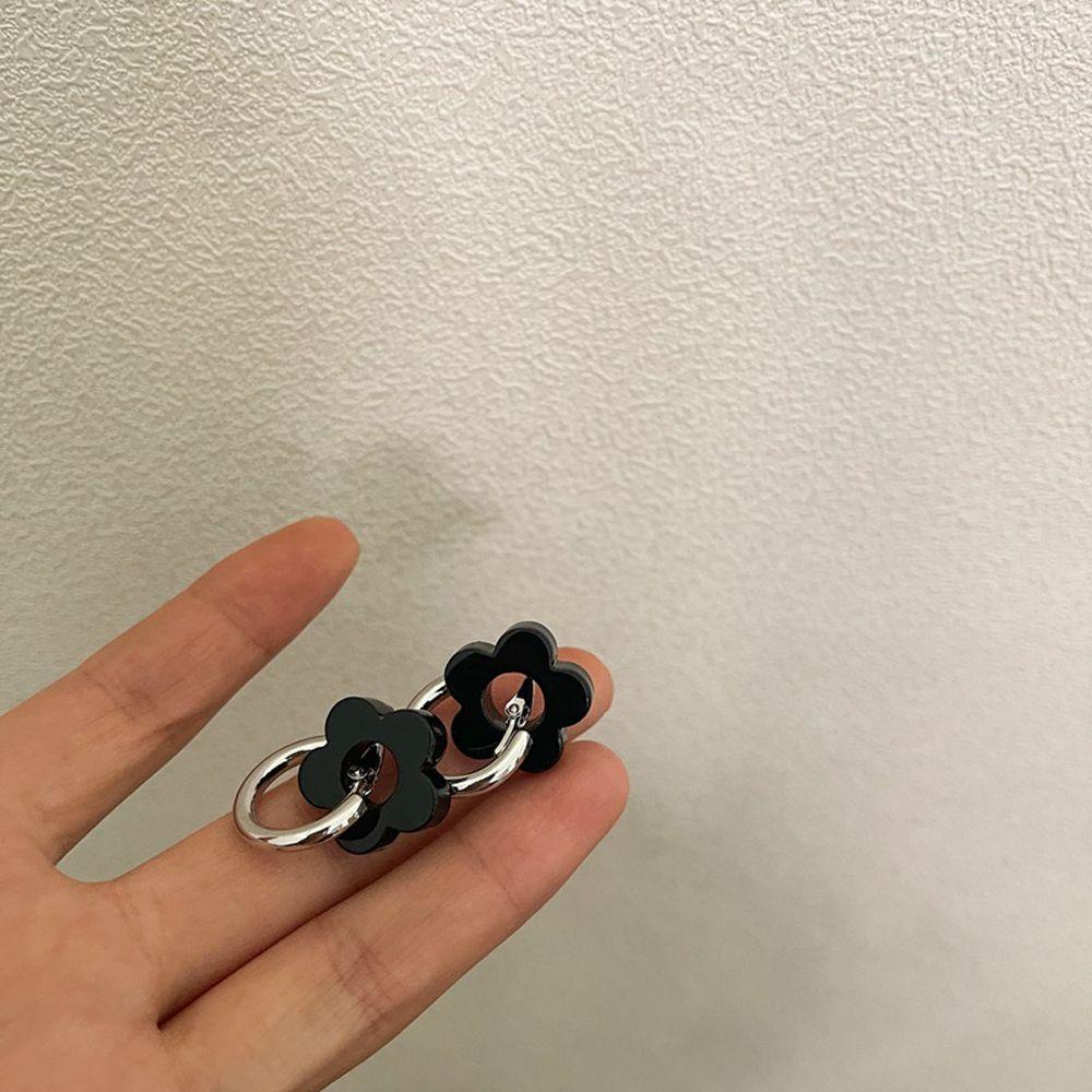 Bông Tai WMES15H Hình Hoa Bằng Đồng Màu Đen Phong Cách Pháp Cổ Điển Thời Trang Cho Nữ