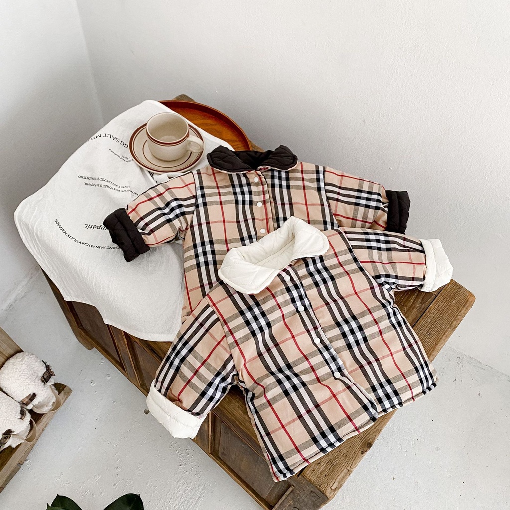 Áo khoác dáng dài thời trang mùa đông cho bé