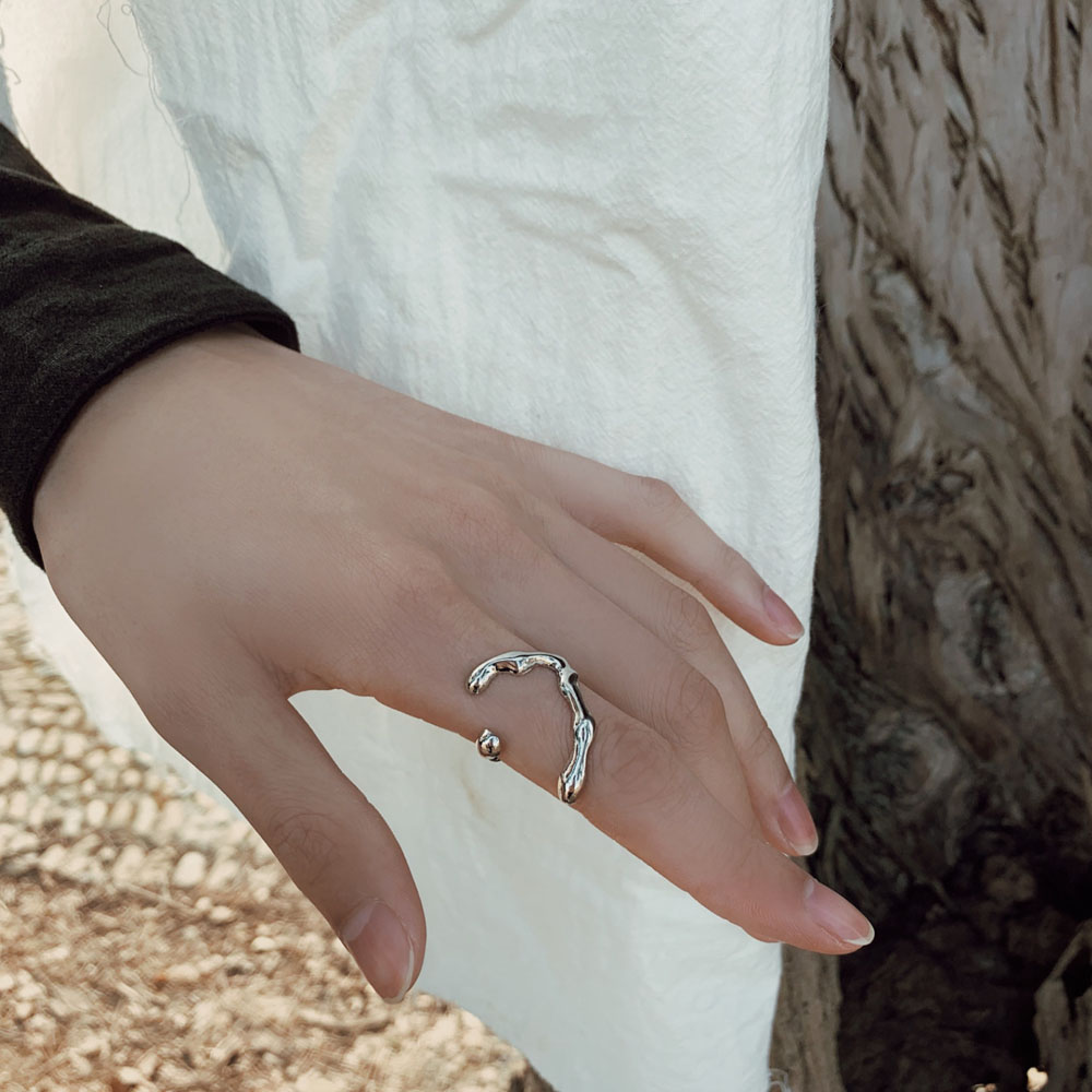 Nhẫn dạng hở bất đối xứng cá tính dành cho nam và nữ