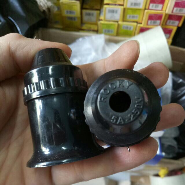 Đuôi đèn E27 vặn không dây