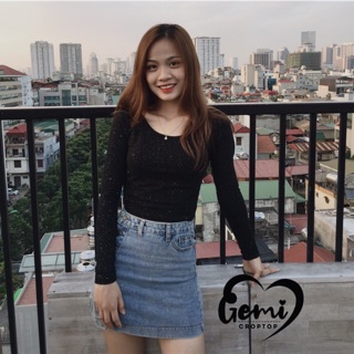 Áo croptop kim sa cổ tròn tay dài