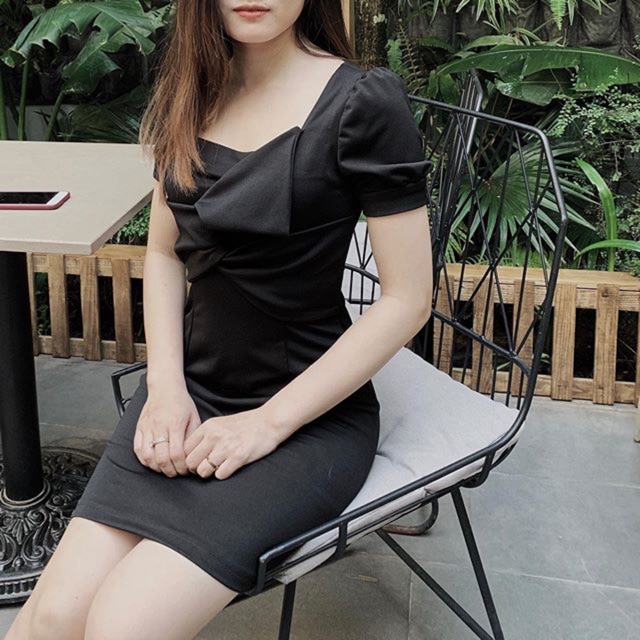 Váy nơ ngực D001