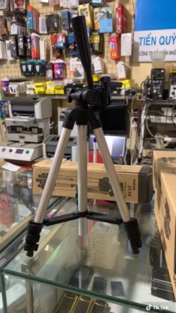 Gậy 3 Chân Tripod 3110 Chuyên Chụp Hình Live Stream