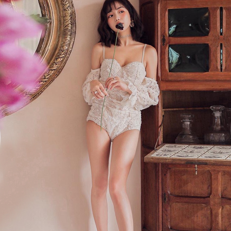 Đồ bơi một mảnh phối ren thời thượng dành cho phái nữ | BigBuy360 - bigbuy360.vn