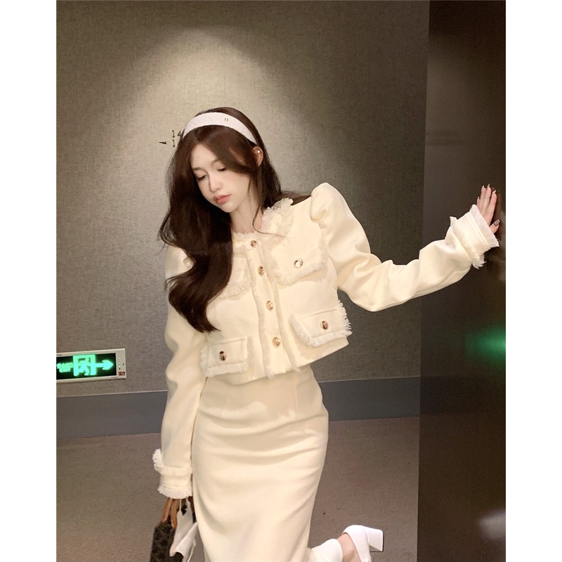 Set Áo Dạ Trắng Và Chân Váy Bút Chì Thiết Kế Hàng Quảng Châu Cao Cấp Phong Cách Tiểu Thư Phù Hợp Đi Ăn Tiệc Cưới Du Lịch