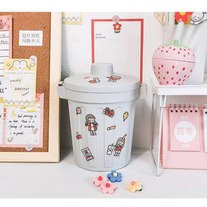 Xọt rác kute để bàn sticker có nắp đậy