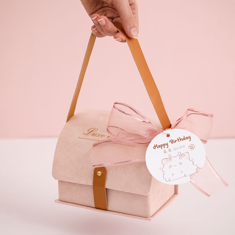 Hộp đựng quà tặng sinh nhật/lễ hội/Giáng sinh/Valentine kiểu dáng dễ thương xinh xắn