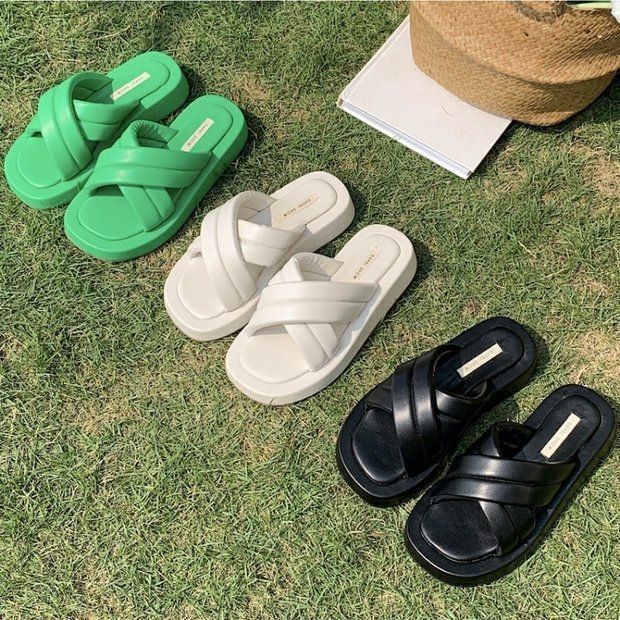 ❏Dép Sandal Đế Dày Quai Chéo Thời Trang Mùa Hè 2022 Mới Cho Nữ