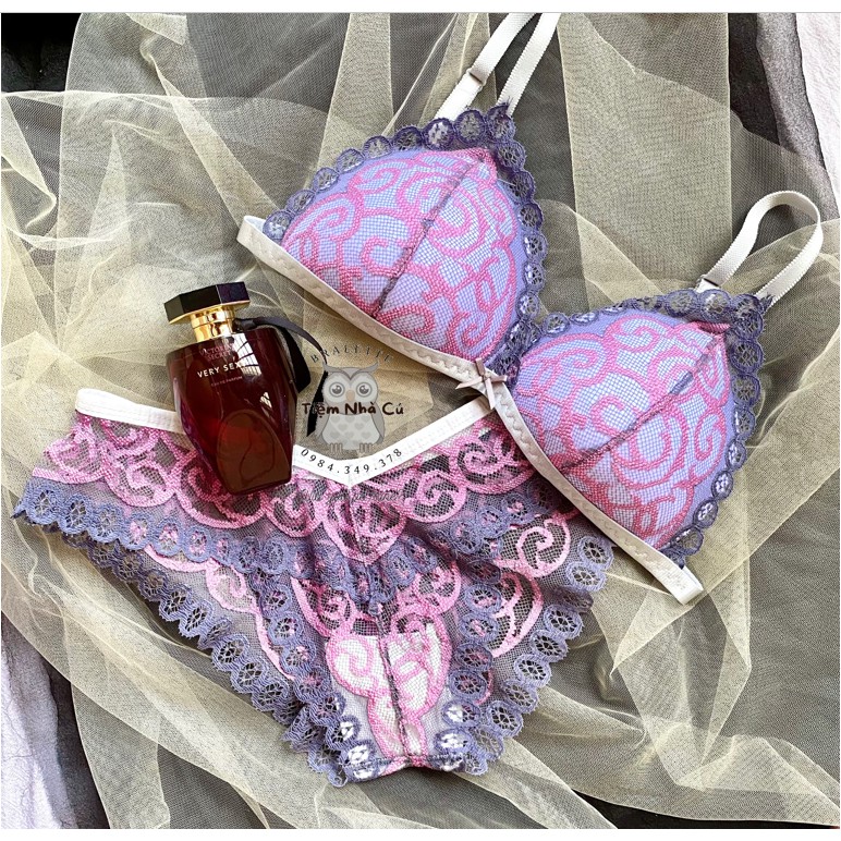 Set bra thiết kế sexy, Đồ lót nữ màu xanh ren hồng gợi cảm ôm ngực nguyên set gồm áo + quần | BigBuy360 - bigbuy360.vn