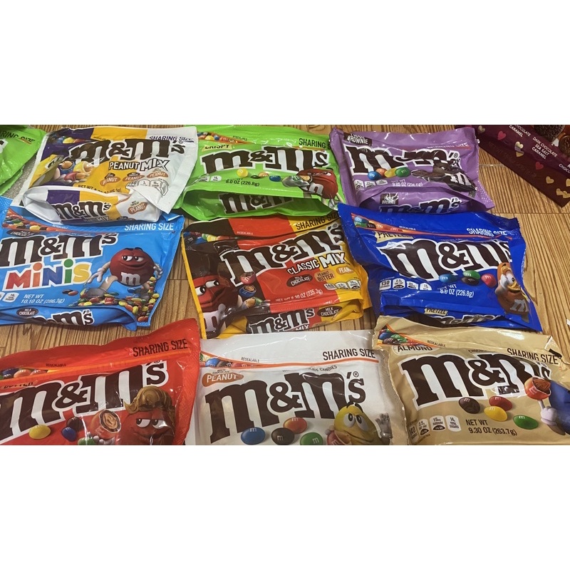 Kẹo chocolate M&amp;M tổng hợp nhiều màu của Mỹ (sharing size)