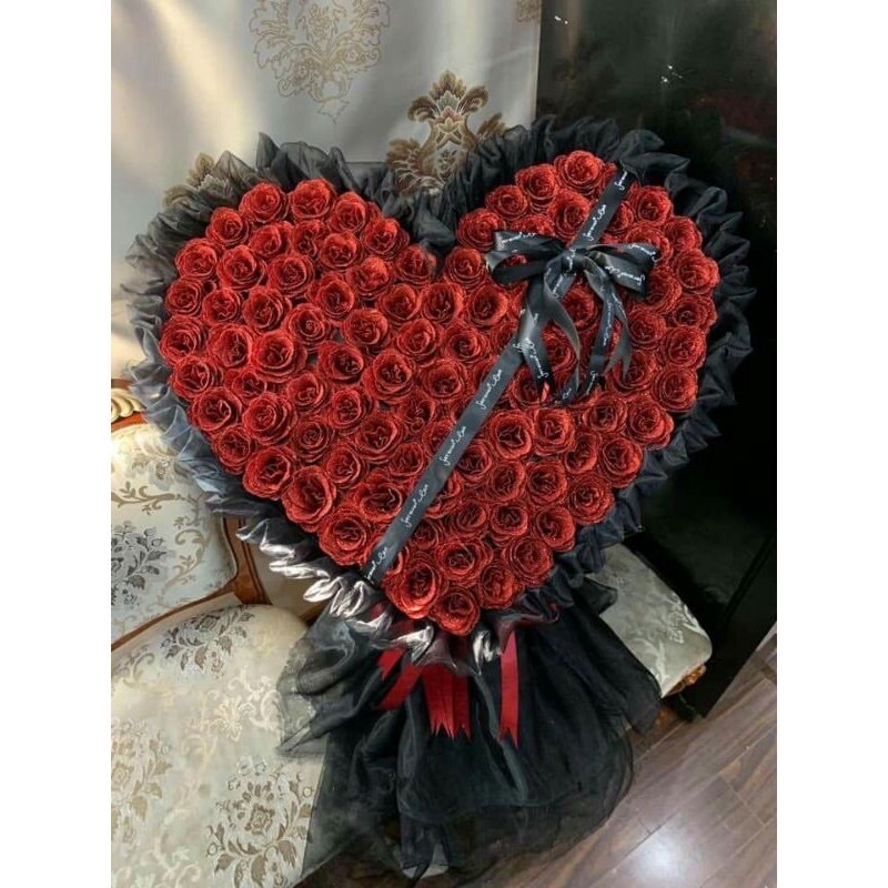 Bó hoa nhũ kim tuyến 99 bông siêu to,siêu chảnh-hà nội