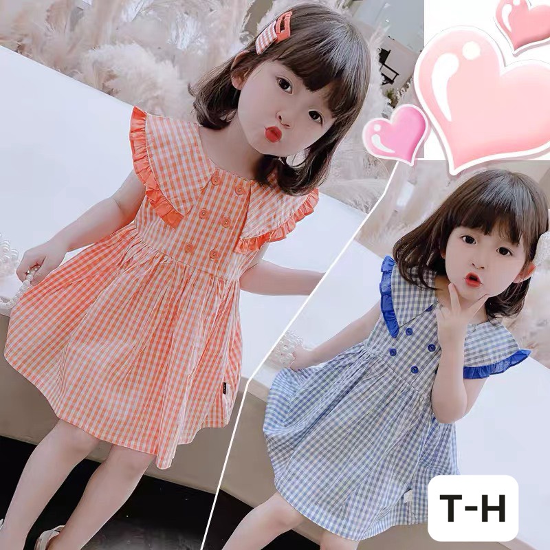 Váy bé gái ca rô dáng xòe cổ viền xung quanh vai bèo, cúc ngực chất đũi cực xinh cho bé từ 8 đến 20 kg