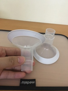 Phễu máy hút sữa  vành mềm flex