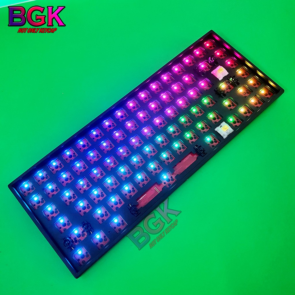 Bộ KIT DIY F84 Black RGB 3 chuẩn kết nối type-c 2.4G Bluetooth 5.0 Hotswap 5 pin có mút tiêu âm Pin 6000Mah