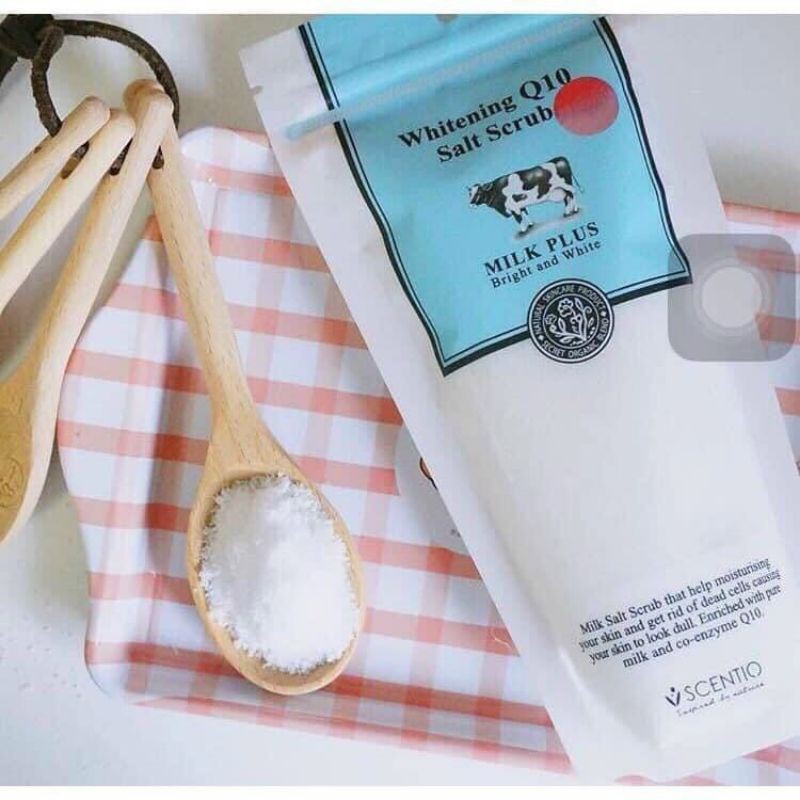 Muối Tắm Trắng Sữa Bò Q10 Thái Lan Giúp Giảm Mụn, Trắng Da 300g Milk Plus Whitening Salt Scrub