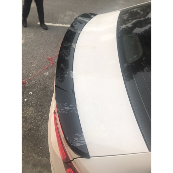 Đuôi gió led Hyundai Accent 2018-2023