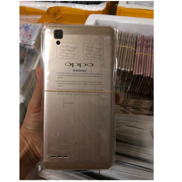 Vỏ điện thoại oppo F1w /A35 (vỏ + xương)