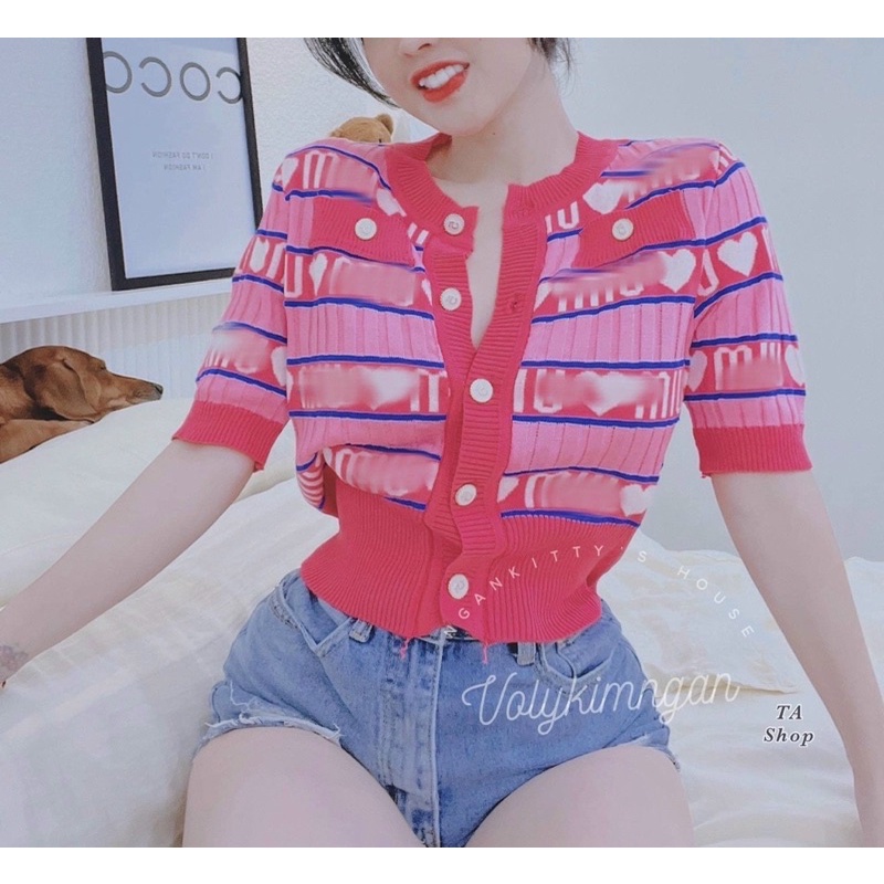 Áo Len chữ khuy cài, chất len mongtoghi mềm mỏng mát chữa miu
