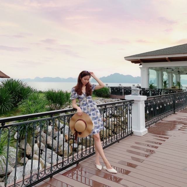 Váy thô hoa