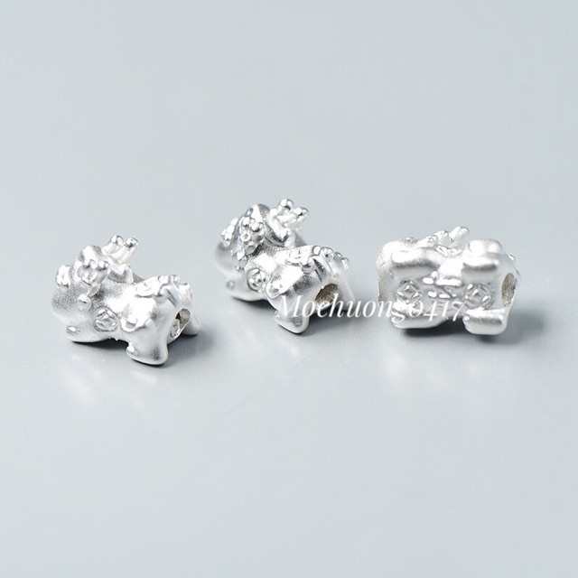 KHO SỈ  Charm Tỳ Hưu bạc mập cõng kim tiền - Hàng bạc tốt loại 1 cực đẹp PH303