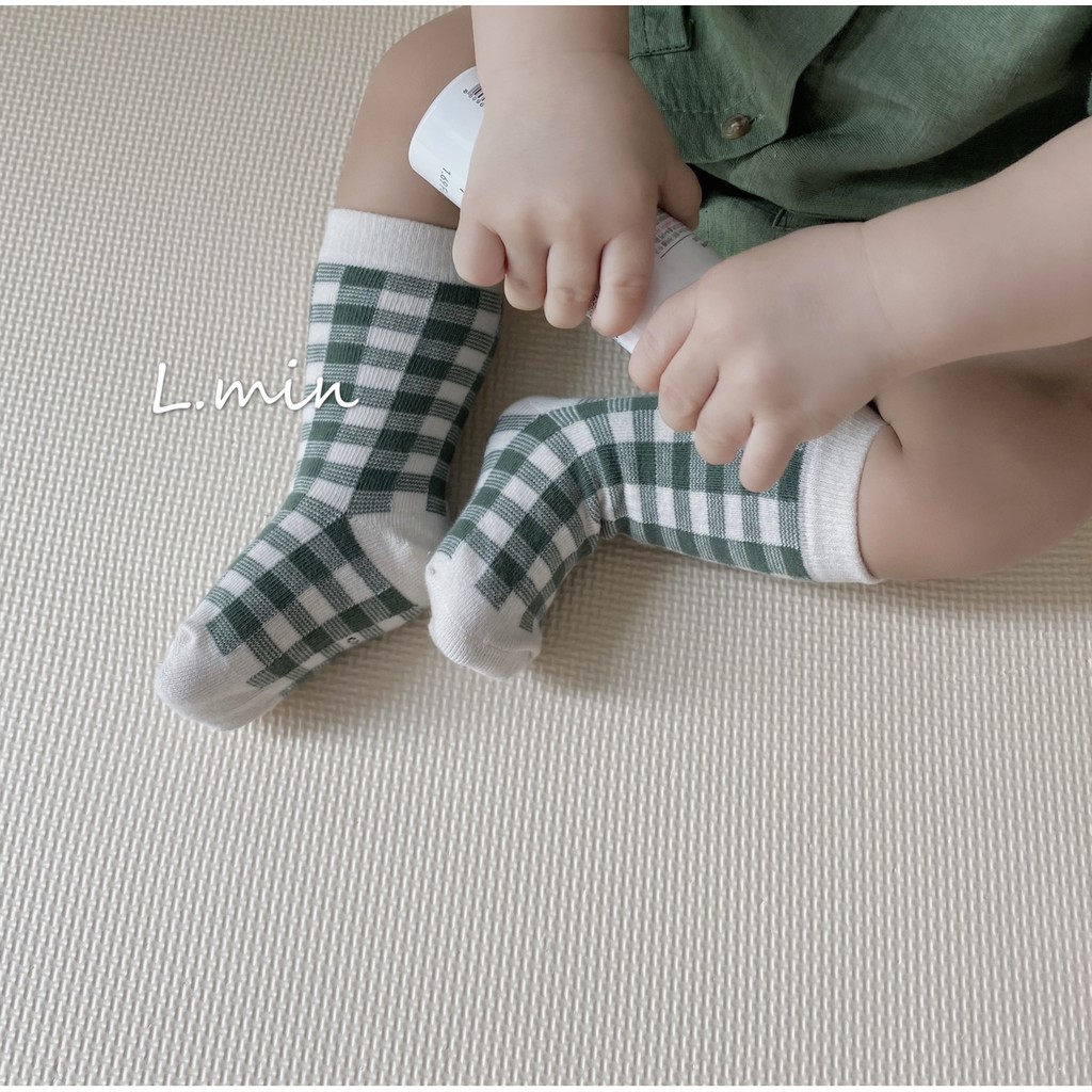 SET 5 ĐÔI VỚ SIÊU TIẾT KIỆM CHO BÉ