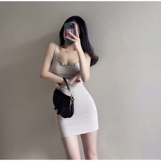 Váy body sát nách cổ V