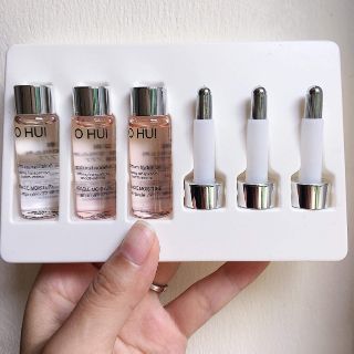 Tinh chất căng bóng da 777