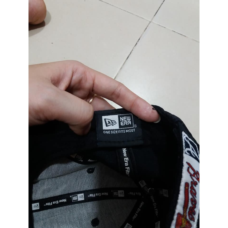 Nón kết xanh đỏ chữ A ms20