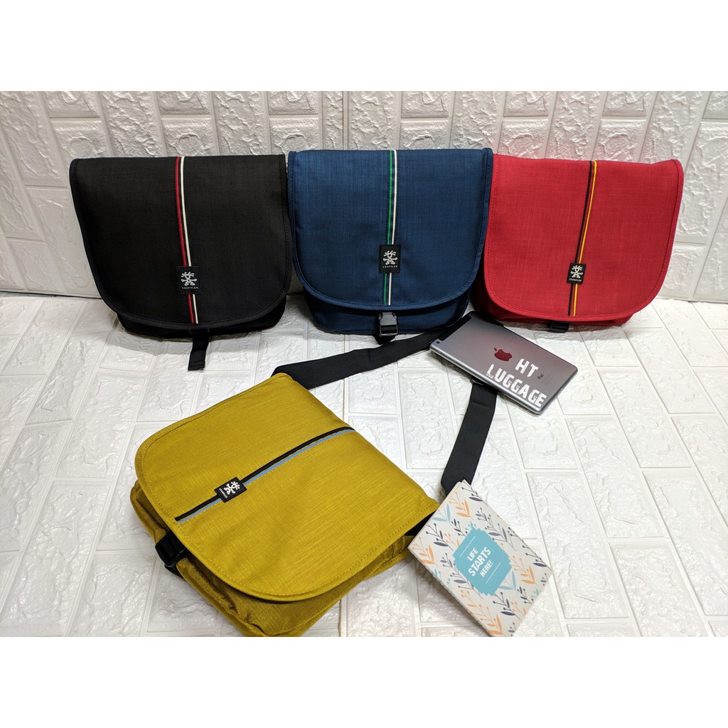 Túi đeo chéo kháng nước Crumpler square S Unisex