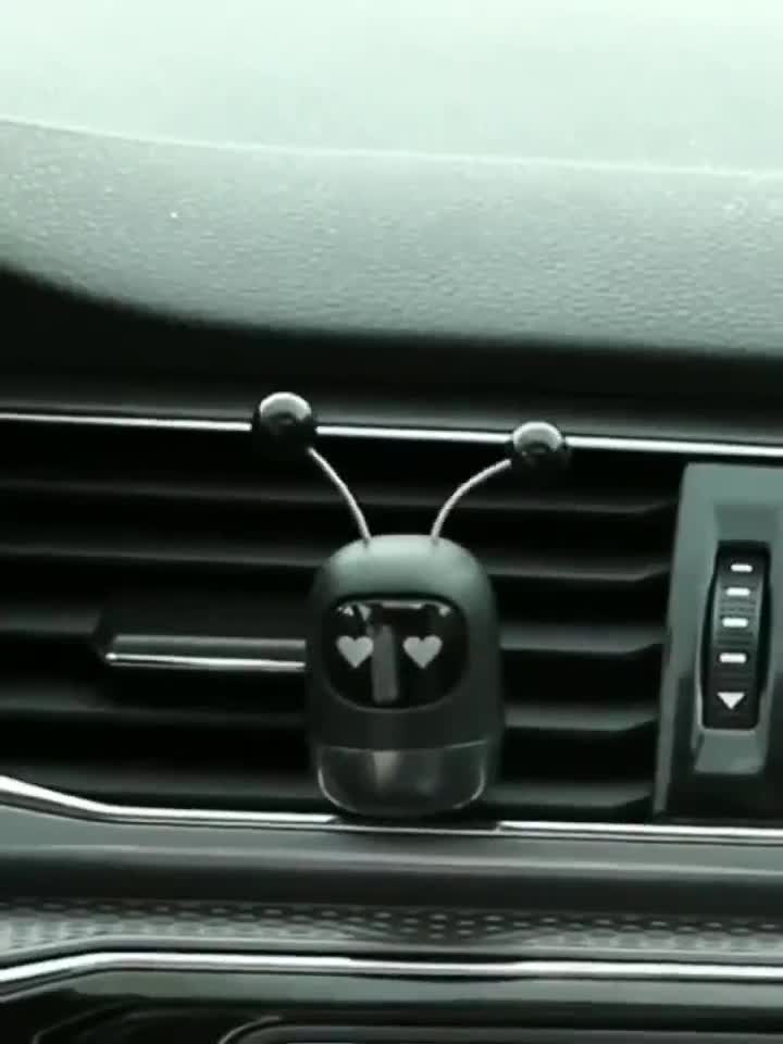 ❤️[Hàng Sẵn Sàng] ❤️Phụ Kiện Khuếch Tán Nước Hoa Hình robot Cho Xe Hơi | BigBuy360 - bigbuy360.vn