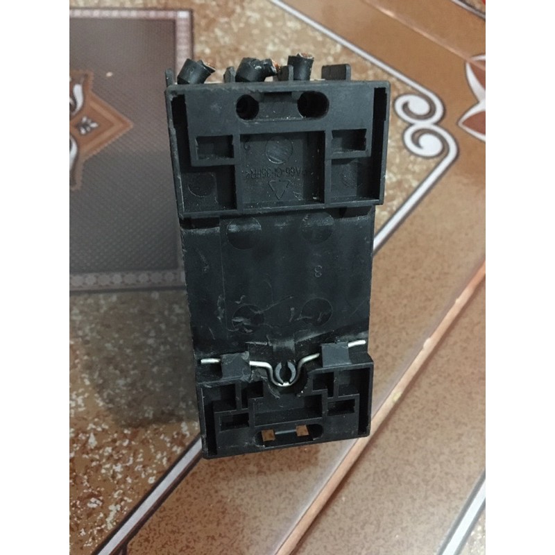 CB bảo vệ động cơ Siemens 3RV1021 Made in Germany