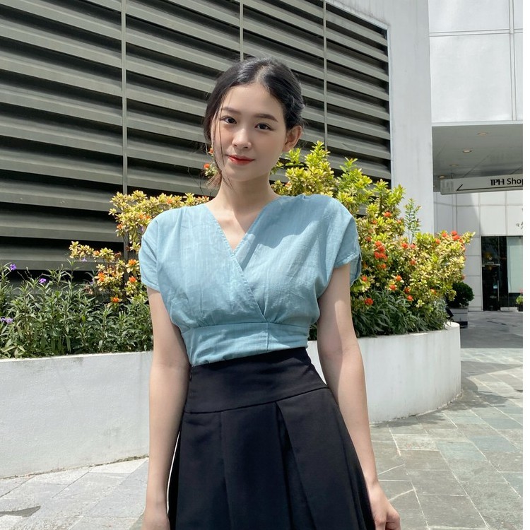 YU CHERRY | Áo nữ Shiny Linen Top YA379