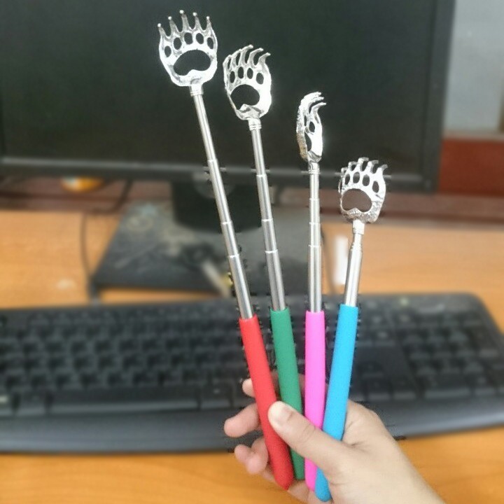 Cây gãi lưng hình vuốt gấu kéo dài thu ngắn tùy ý B0163