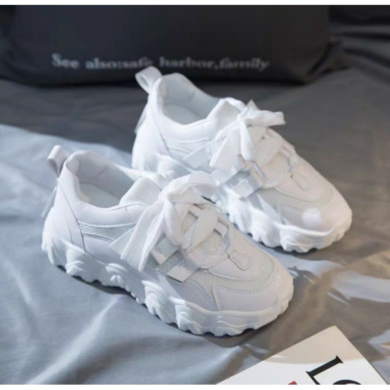 Giày thể thao nữ giá rẻ, giày đế cầu vồng