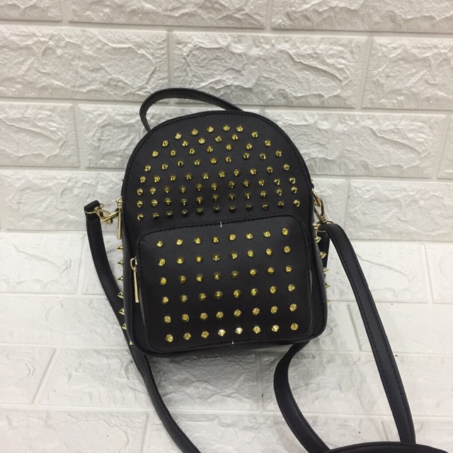 Ba lô đinh vàng siêu hót