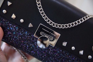 Túi Charles and Keith