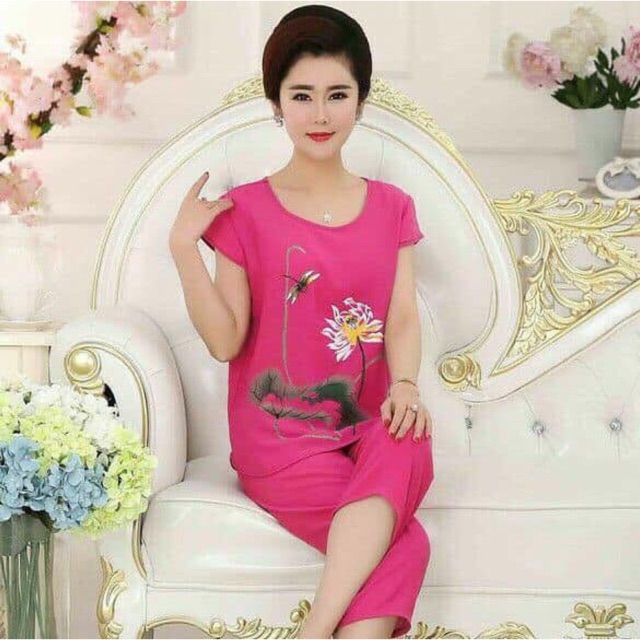 Bộ mặc nhà thêu hoa nổi
